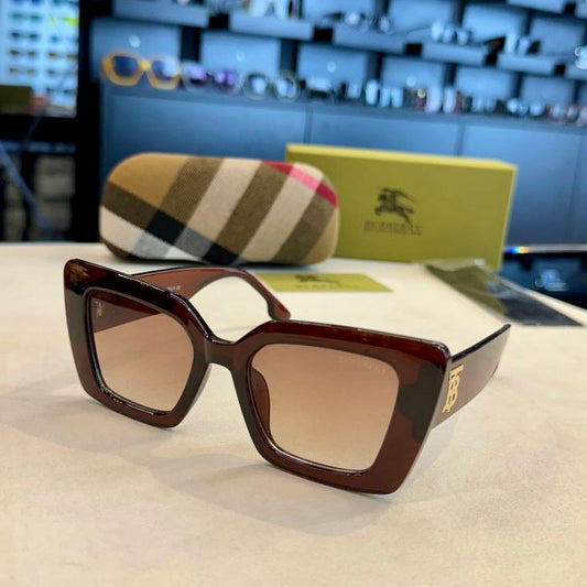 Burberry Brown - B7