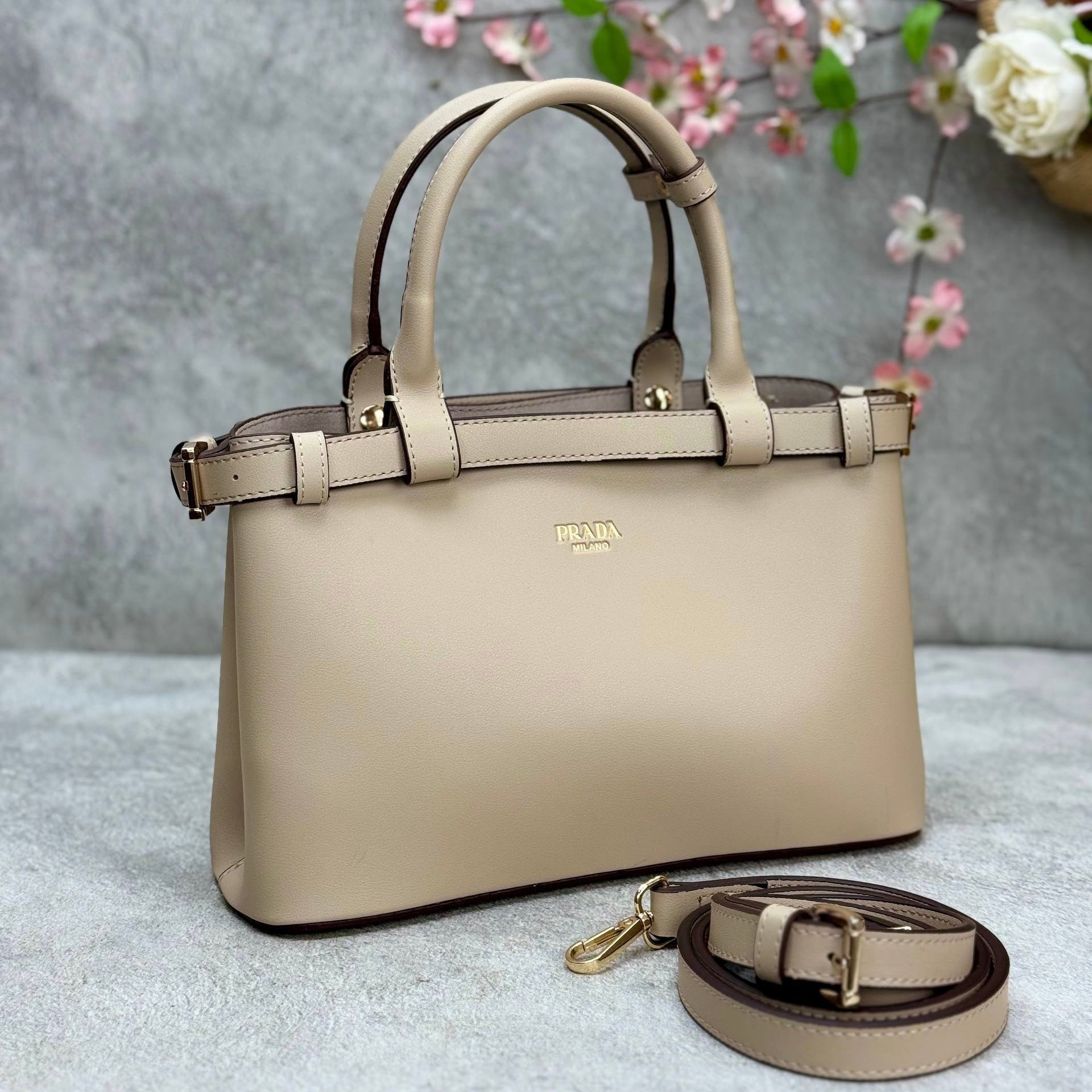 Prada Buckle Beige 1 Classic 2026