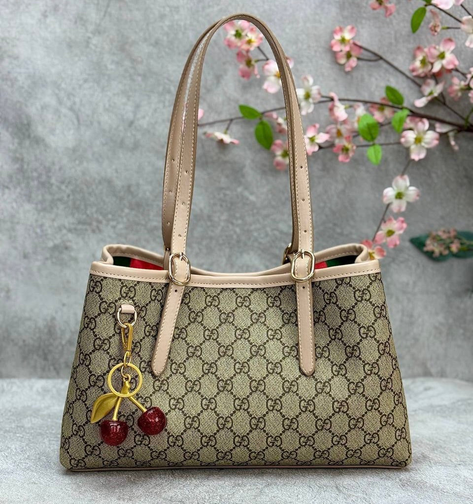 Gucci GG Emblem Tote Canvas Classic Beige 4