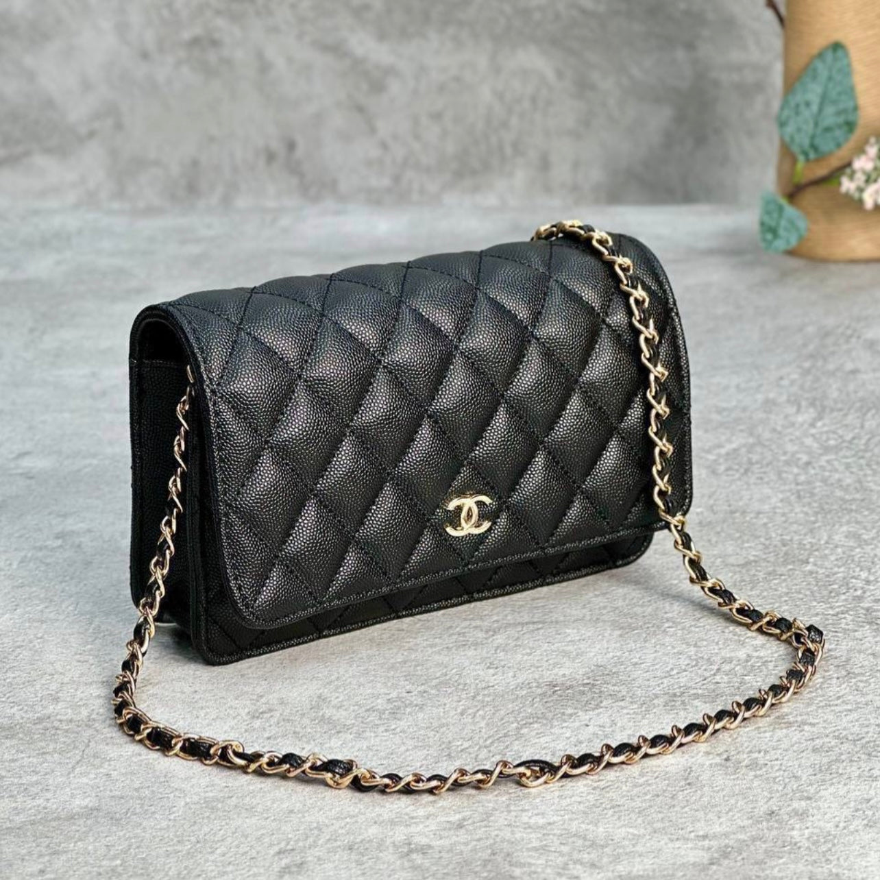 Channel Classic Wallet On Chain Gold